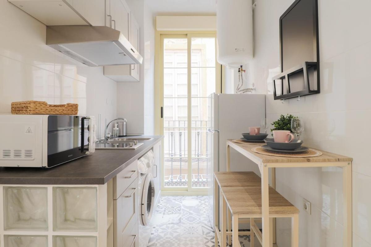 Trendy Two Bedrooms In Ollerias Appartement Málaga
